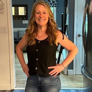 Meet your Posher, Elaine